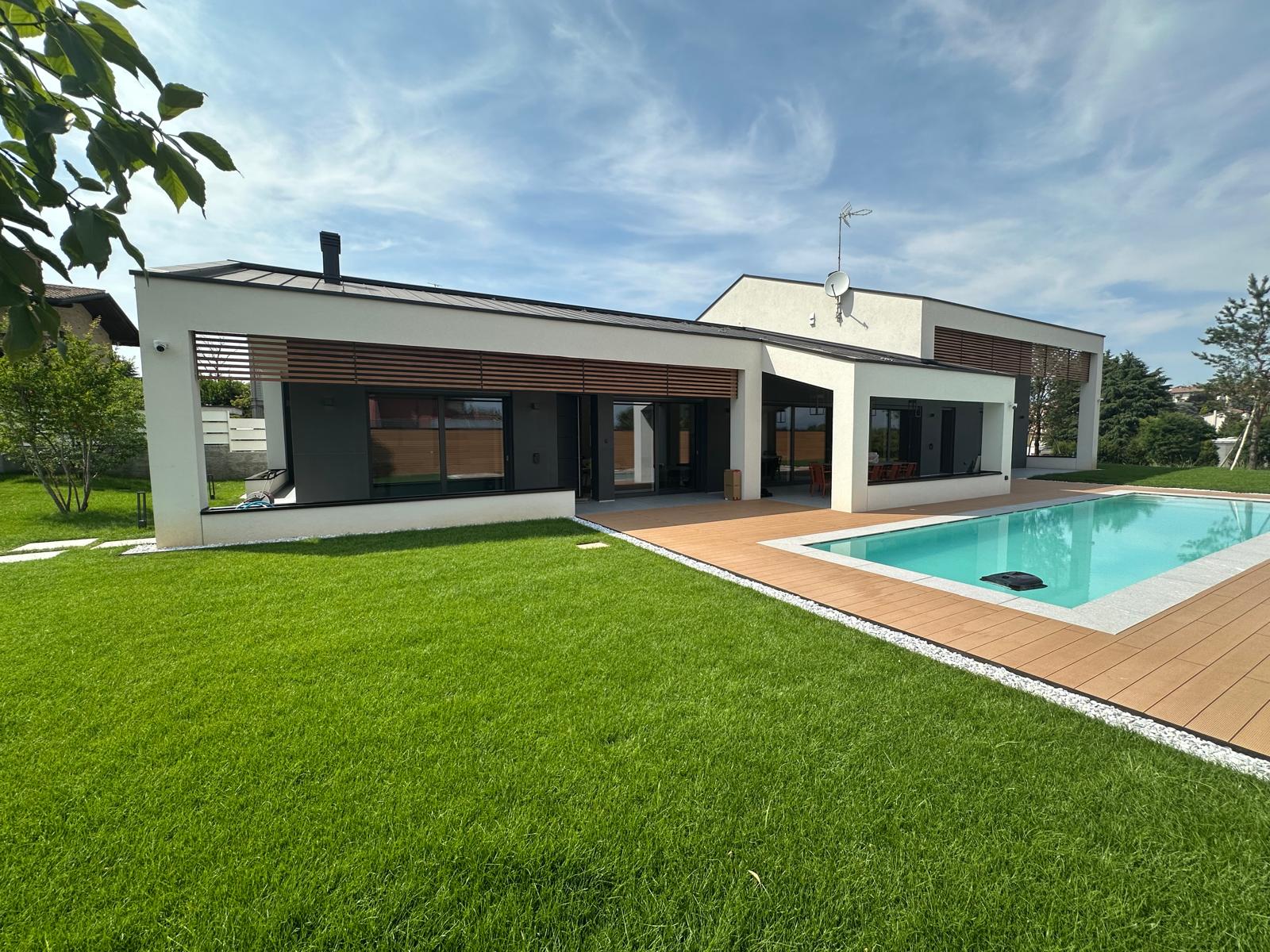 PHOTO 2025 06 18 16 41 26