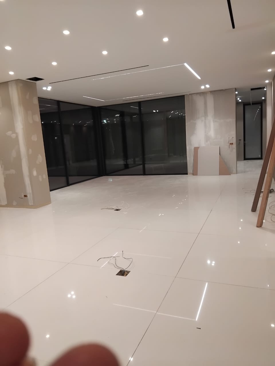 PHOTO 2024 10 10 19 48 47