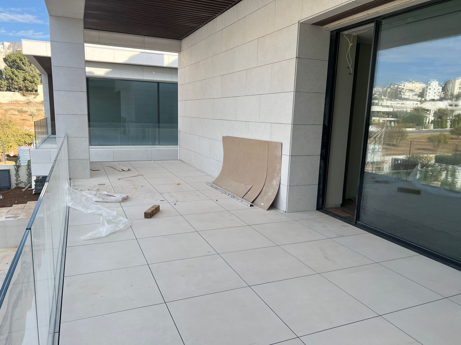 PHOTO 2024 12 06 07 35 44